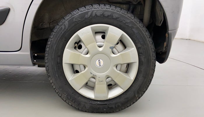 2013 Maruti Wagon R 1.0 LXI CNG, CNG, Manual, 82,784 km, Left Rear Wheel