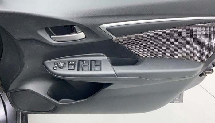 2017 Honda WR-V 1.2 i-VTEC VX MT, Petrol, Manual, 50,348 km, Driver Side Door Panels Control