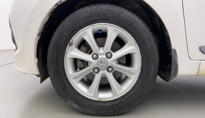 2014 Hyundai Grand i10 ASTA 1.2 AT VTVT, CNG, Automatic, 78,224 km, Left Front Wheel