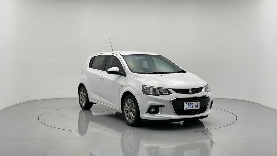 Right Front Diagonal (45- Degree) View