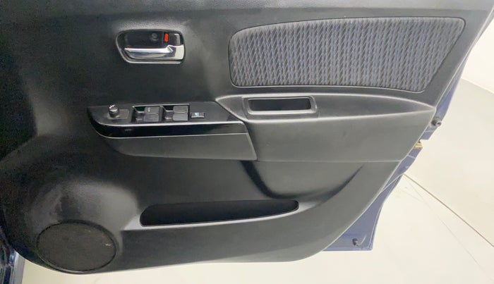 2014 Maruti Wagon R Stingray VXI, Petrol, Manual, 42,816 km, Driver Side Door Panels Control