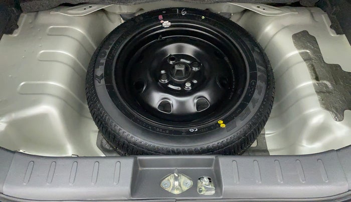 2019 Maruti Alto K10 VXI (O) AMT, Petrol, Automatic, 8,885 km, Spare Tyre