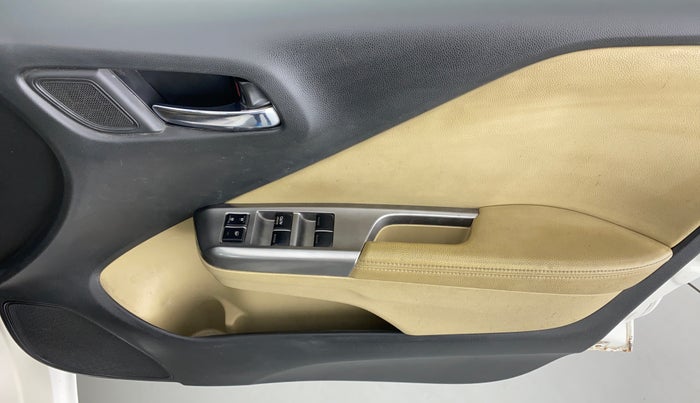2014 Honda City VX CVT PETROL, Petrol, Automatic, 33,611 km, Driver Side Door Panels Control
