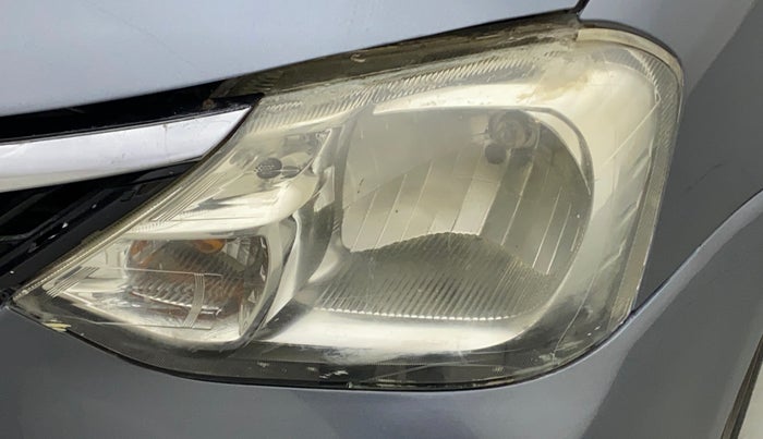 2015 Toyota Etios G, Petrol, Manual, 94,688 km, Left headlight - Minor scratches