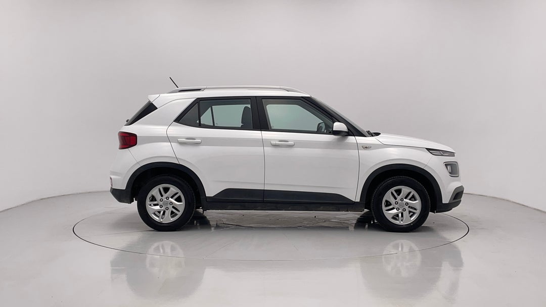 2023 Hyundai Venue Venue, Automatic, 47039 km, Right Side View