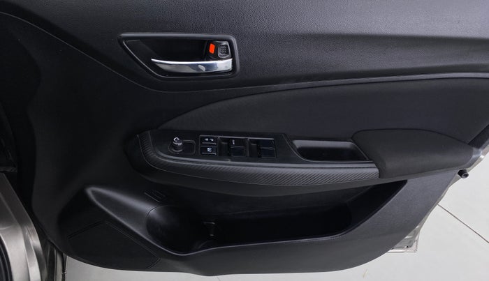 2018 Maruti Swift VXI D, Petrol, Manual, 28,016 km, Driver Side Door Panels Control