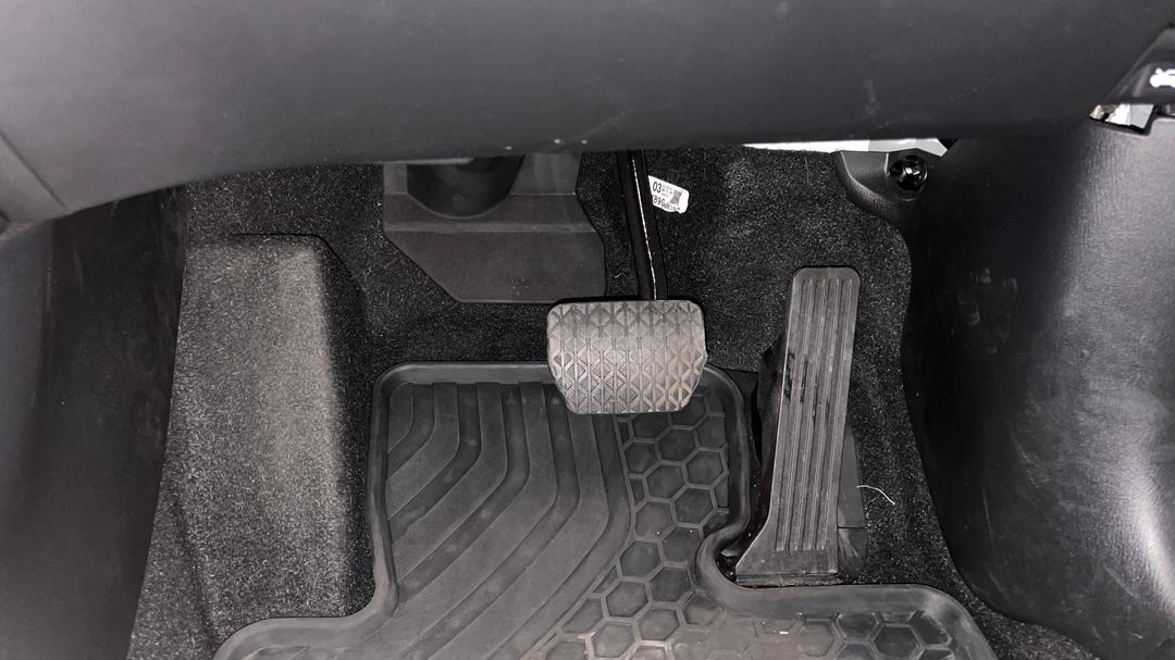 2022 Mazda CX-5 Touring (AWD), Automatic, 36087 km, Pedals and Footmat