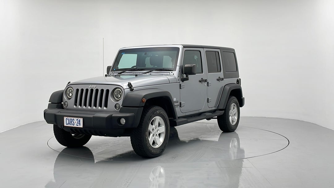 Left Front Diagonal (45- Degree) View