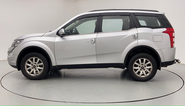 2016 Mahindra XUV500 W10 AT FWD, Diesel, Automatic, 62,907 km, Left Side