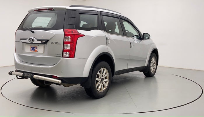 2016 Mahindra XUV500 W10 AT FWD, Diesel, Automatic, 62,907 km, Right Back Diagonal