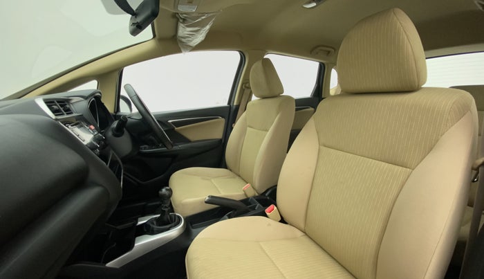 2016 Honda Jazz 1.2 V MT, Petrol, Manual, 16,127 km, Right Side Front Door Cabin