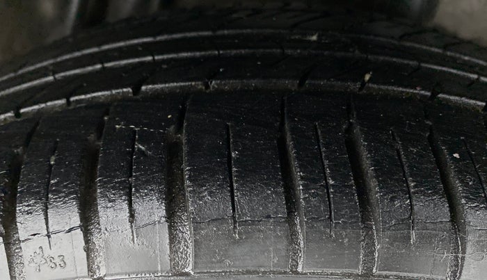 2016 Honda Jazz 1.2 V MT, Petrol, Manual, 16,127 km, Left Rear Tyre Tread