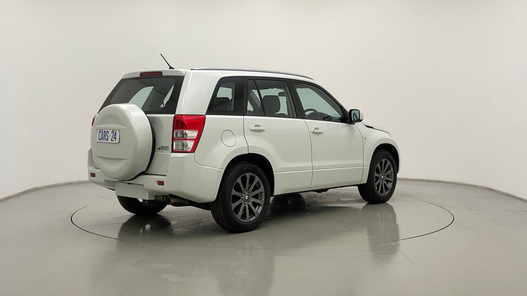 Right Back Diagonal (45- Degree) View