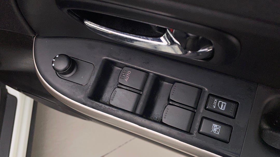Drivers Side Door Panel Controls