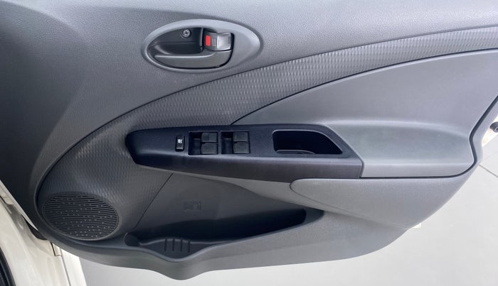 2012 Toyota Etios Liva TRD SPORTIVO DIESEL, Diesel, Manual, 30,513 km, Driver Side Door Panels Control