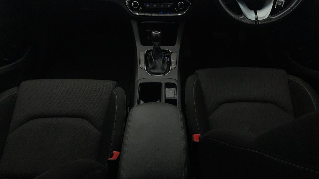 2020 Hyundai i30 Active, Automatic, 99673 km, Center Console