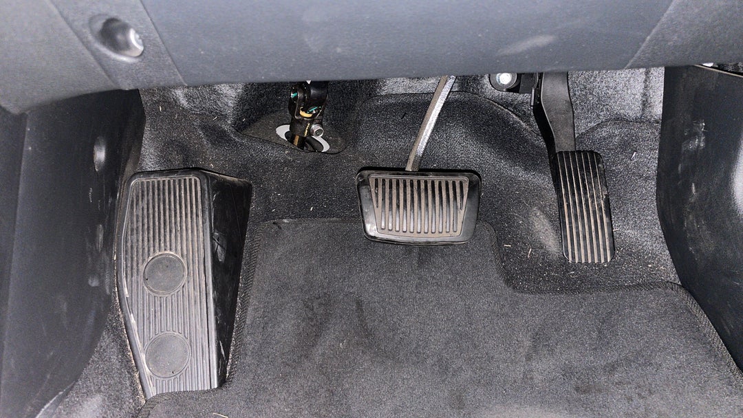 2020 Hyundai i30 Active, Automatic, 99673 km, Pedals and Footmat