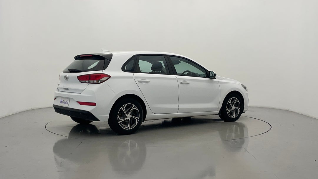 2020 Hyundai i30 Active, Automatic, 99673 km, Right Back Diagonal (45- Degree) View