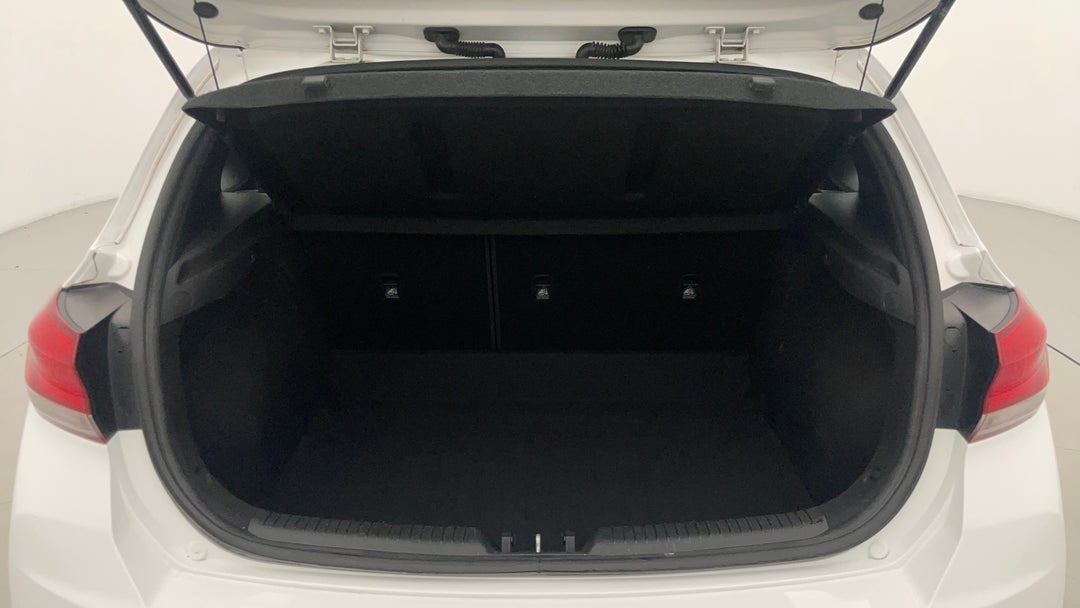 2020 Hyundai i30 Active, Automatic, 99673 km, Boot Inside View