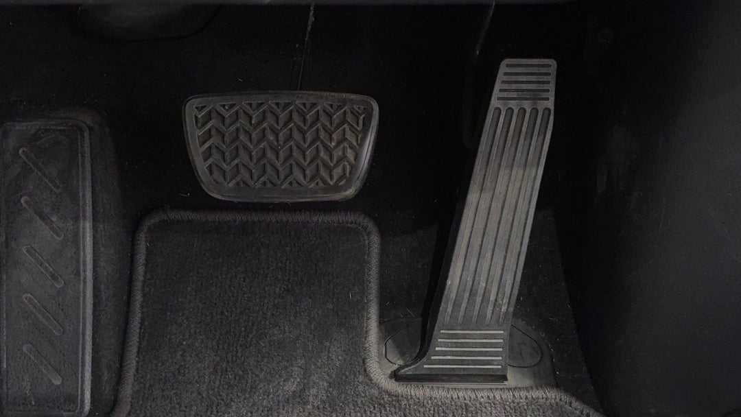 Pedals and Footmat