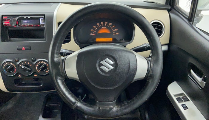 2018 Maruti Wagon R 1.0 LXI CNG, CNG, Manual, 41,050 km, Steering Wheel Close Up