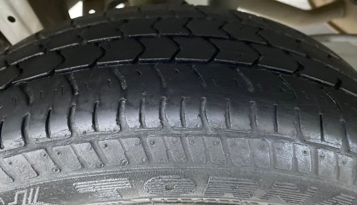 2017 Maruti Alto K10 VXI P, Petrol, Manual, 58,726 km, Right Rear Tyre Tread