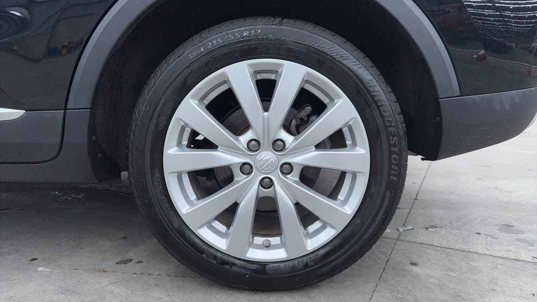 2021 MG Zst Core, Automatic, 54317 km, Left Rear Wheel