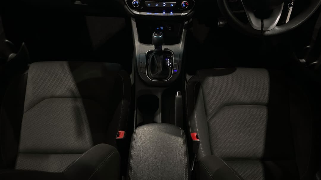 2018 Hyundai i30 Go, Automatic, 101683 km, Center Console