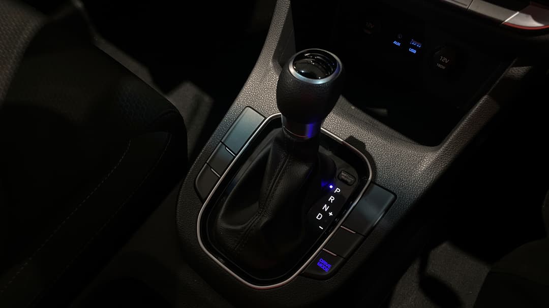 2018 Hyundai i30 Go, Automatic, 101683 km, Gear Lever 