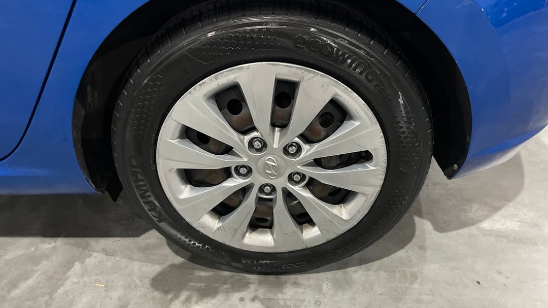 2018 Hyundai i30 Go, Automatic, 101683 km, Left Rear Wheel
