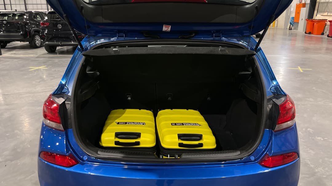 2018 Hyundai i30 Go, Automatic, 101683 km, Boot Inside View with Luggage