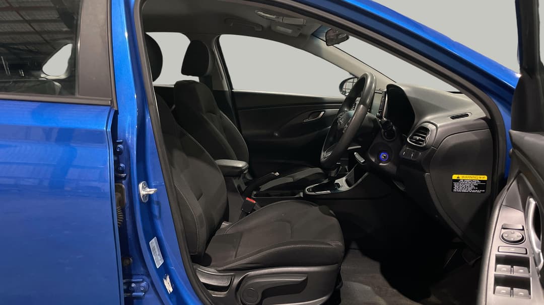 2018 Hyundai i30 Go, Automatic, 101683 km, Right Side Front Door Cabin View