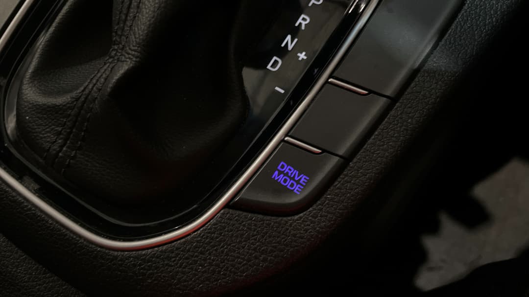 2018 Hyundai i30 Go, Automatic, 101683 km, Utility Switches/Buttons