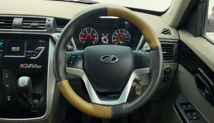 2015 Mahindra Kuv100 K8 5 STR, Petrol, Manual, 29,288 km, Steering Wheel Close Up