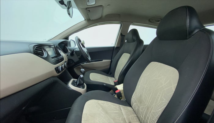 2016 Hyundai Grand i10 SPORTZ 1.2 KAPPA VTVT, Petrol, Manual, 86,634 km, Right Side Front Door Cabin