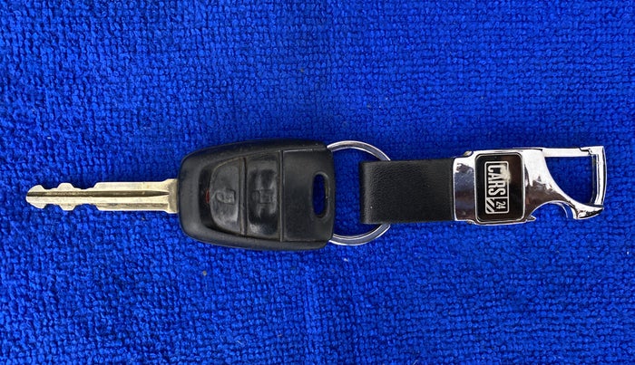 2016 Hyundai Grand i10 SPORTZ 1.2 KAPPA VTVT, Petrol, Manual, 86,634 km, Key Close Up
