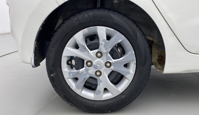 2016 Hyundai Grand i10 SPORTZ 1.2 KAPPA VTVT, Petrol, Manual, 86,634 km, Right Rear Wheel