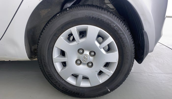 2012 Hyundai i20 MAGNA O 1.2, Petrol, Manual, 56,159 km, Left Rear Wheel