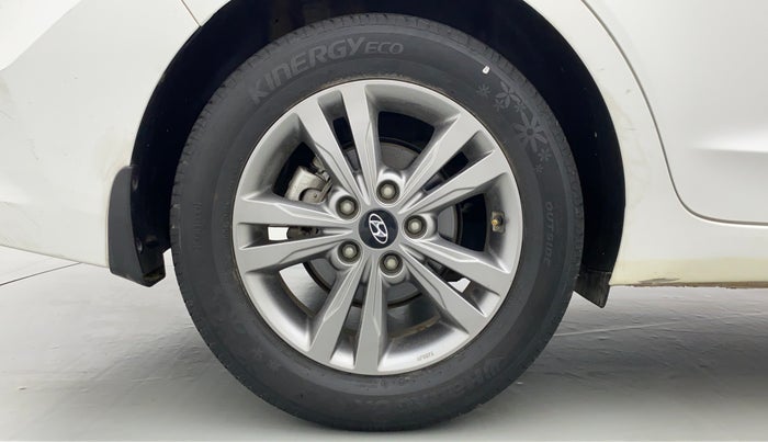 2019 Hyundai New Elantra 2.0 SX MT, Petrol, Manual, 27,315 km, Right Rear Wheel