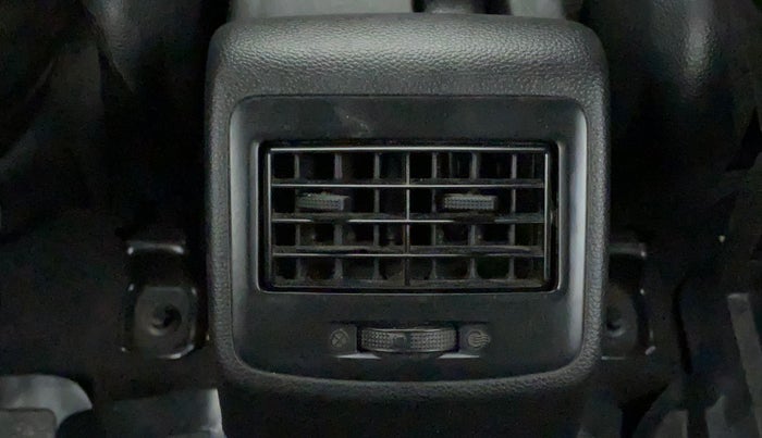 2015 Hyundai Grand i10 SPORTZ 1.2 KAPPA VTVT, Petrol, Manual, 50,576 km, Rear AC Vents