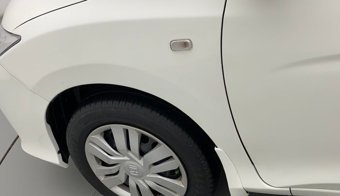 2016 Honda City 1.5L I-VTEC SV, CNG, Manual, 61,057 km, Left fender - Paint has minor damage