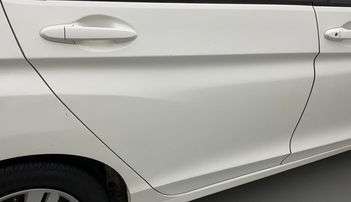 2016 Honda City 1.5L I-VTEC SV, CNG, Manual, 61,057 km, Right rear door - Paint has faded