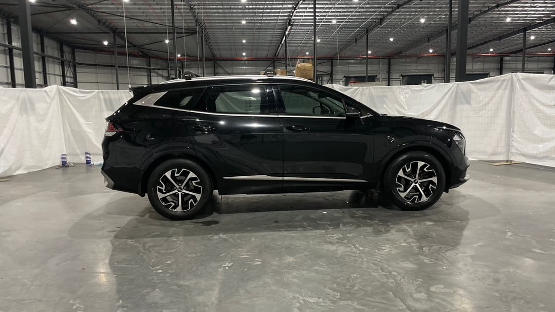 2023 Kia Sportage Sx (FWD), Automatic, 59791 km, Right Side View