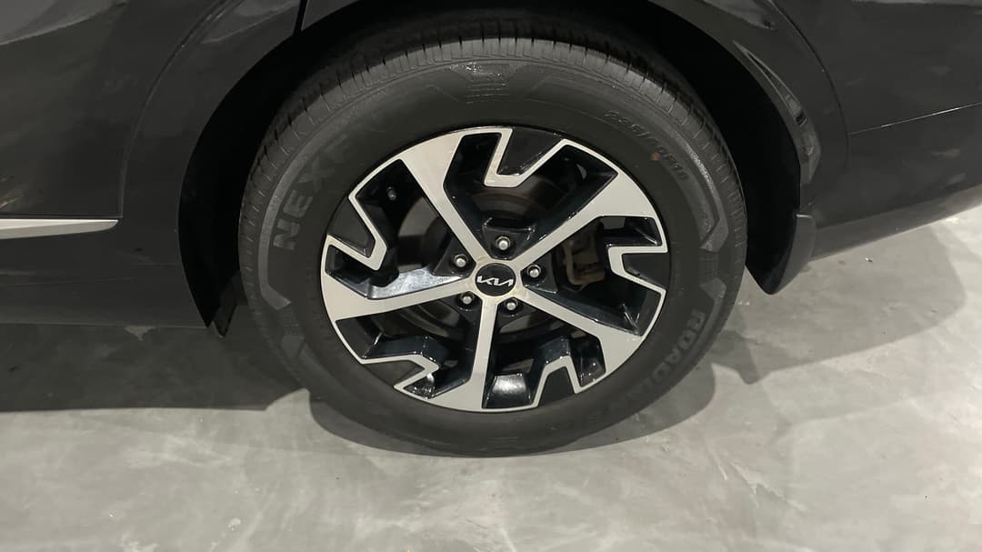 2023 Kia Sportage Sx (FWD), Automatic, 59791 km, Left Rear Wheel
