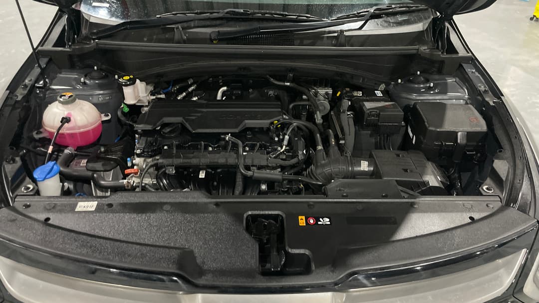 2023 Kia Sportage Sx (FWD), Automatic, 59791 km, Open Bonnet (Engine)