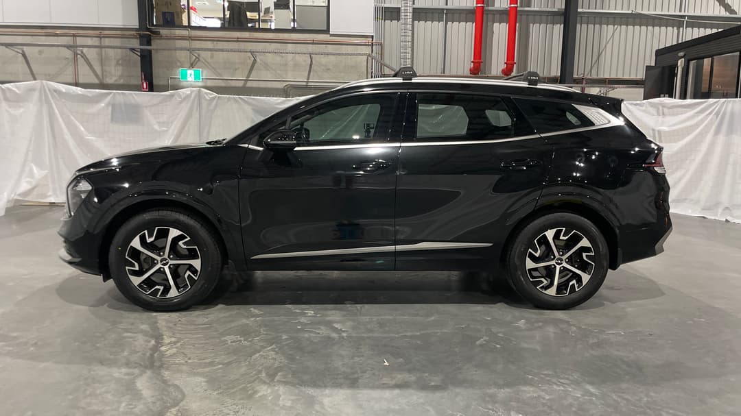 2023 Kia Sportage Sx (FWD), Automatic, 59791 km, Left Side View
