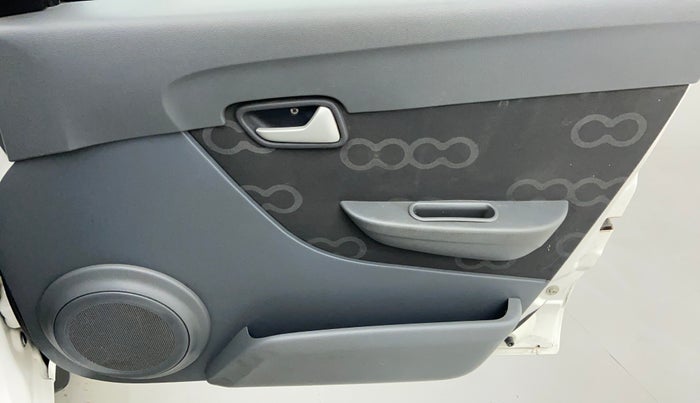 2014 Maruti Alto 800 VXI, Petrol, Manual, 40,206 km, Driver Side Door Panels Control