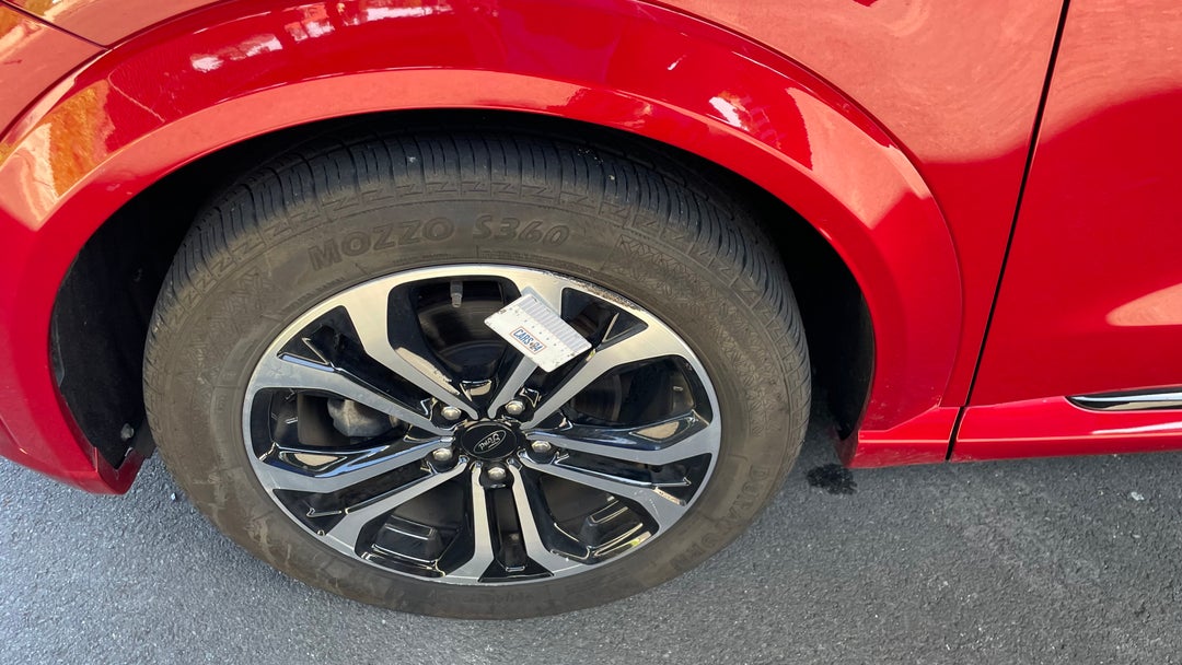 Wheels Rim Front LHS Scratch