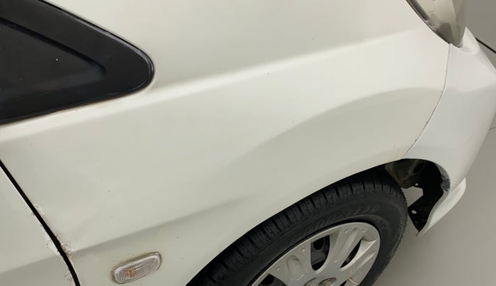 2018 Honda Brio S(O) MT, Petrol, Manual, 80,001 km, Right fender - Minor scratches
