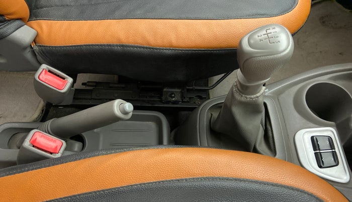 2017 Datsun Redi Go T (O), Petrol, Manual, 11,082 km, Gear Lever
